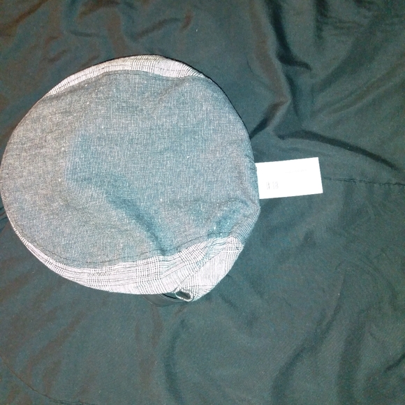 Men's hat - Picture 2 of 5